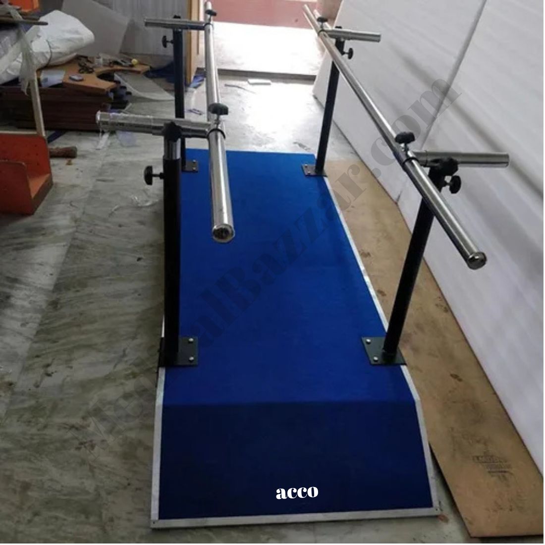 acco Parallel Walking Bar with Platform