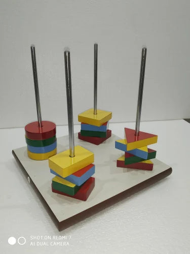 acco Pegs and Shapes Board