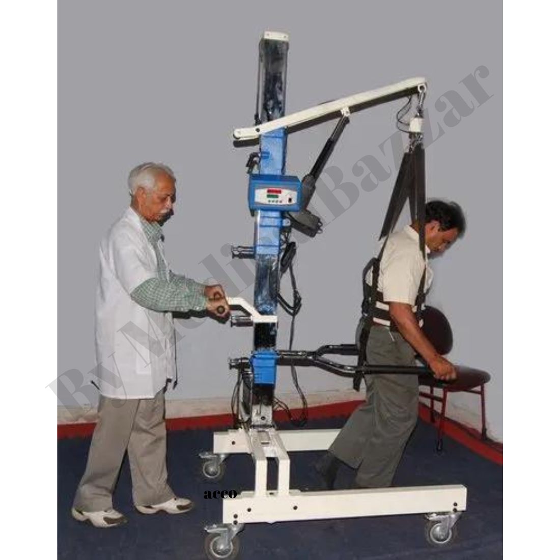 UN-Weighting Mobility Trainer