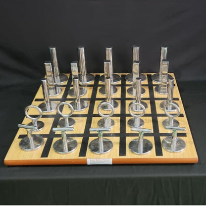 acco Magnetic peg board 25 pegs with diff grip holds